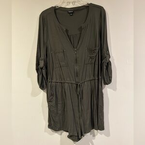 Size 1 torrid romper
